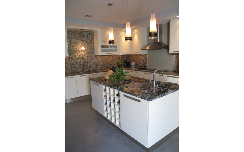 custom kitchen tile design